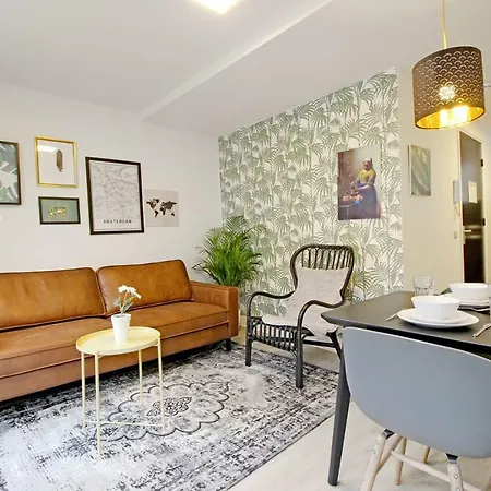 Leidse Square Aparthotel *